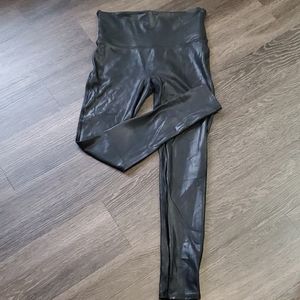 Spanx faux leather legg8